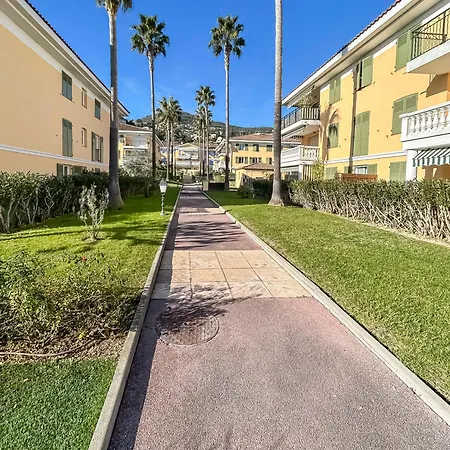 Soleil - Parking - Wifi -terrasse Et Piscine