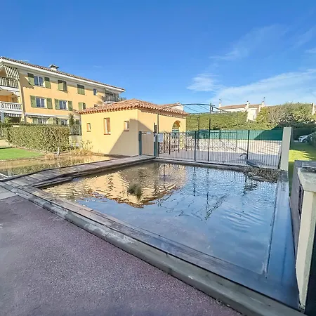 Apartment Soleil - Parking - Wifi -terrasse Et Piscine *